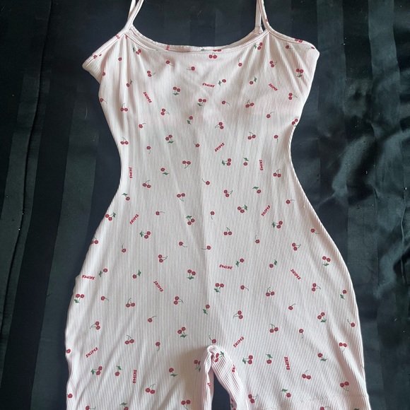 SKIMS Cherry Print Pink Bodysuit - Picture 1 of 4